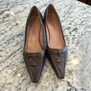 Brown Bandolino Loafer-Style Pumps